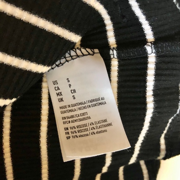 AEO Lace-up Neckline body hugging top - Picture 6 of 7